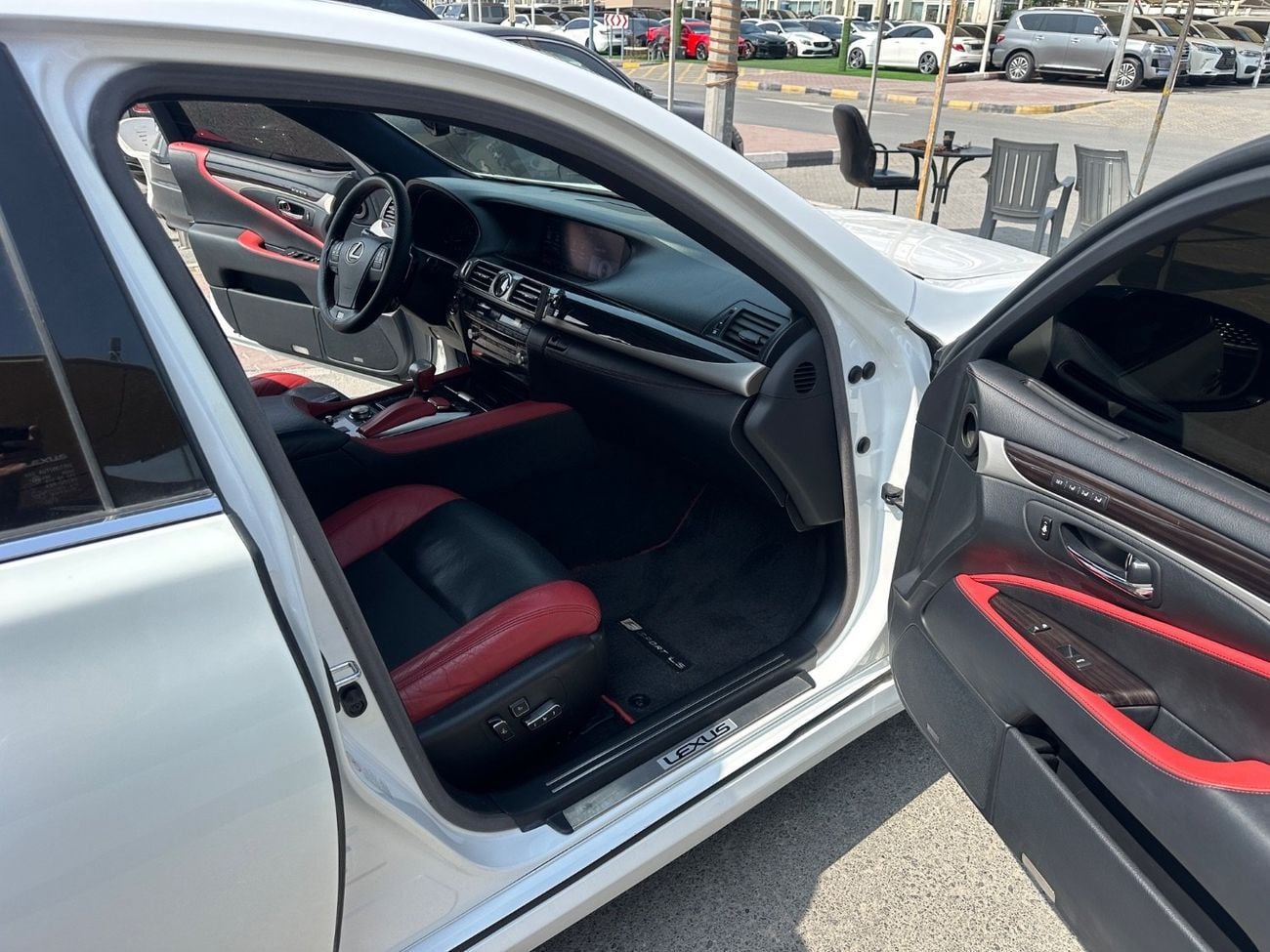 Lexus LS460