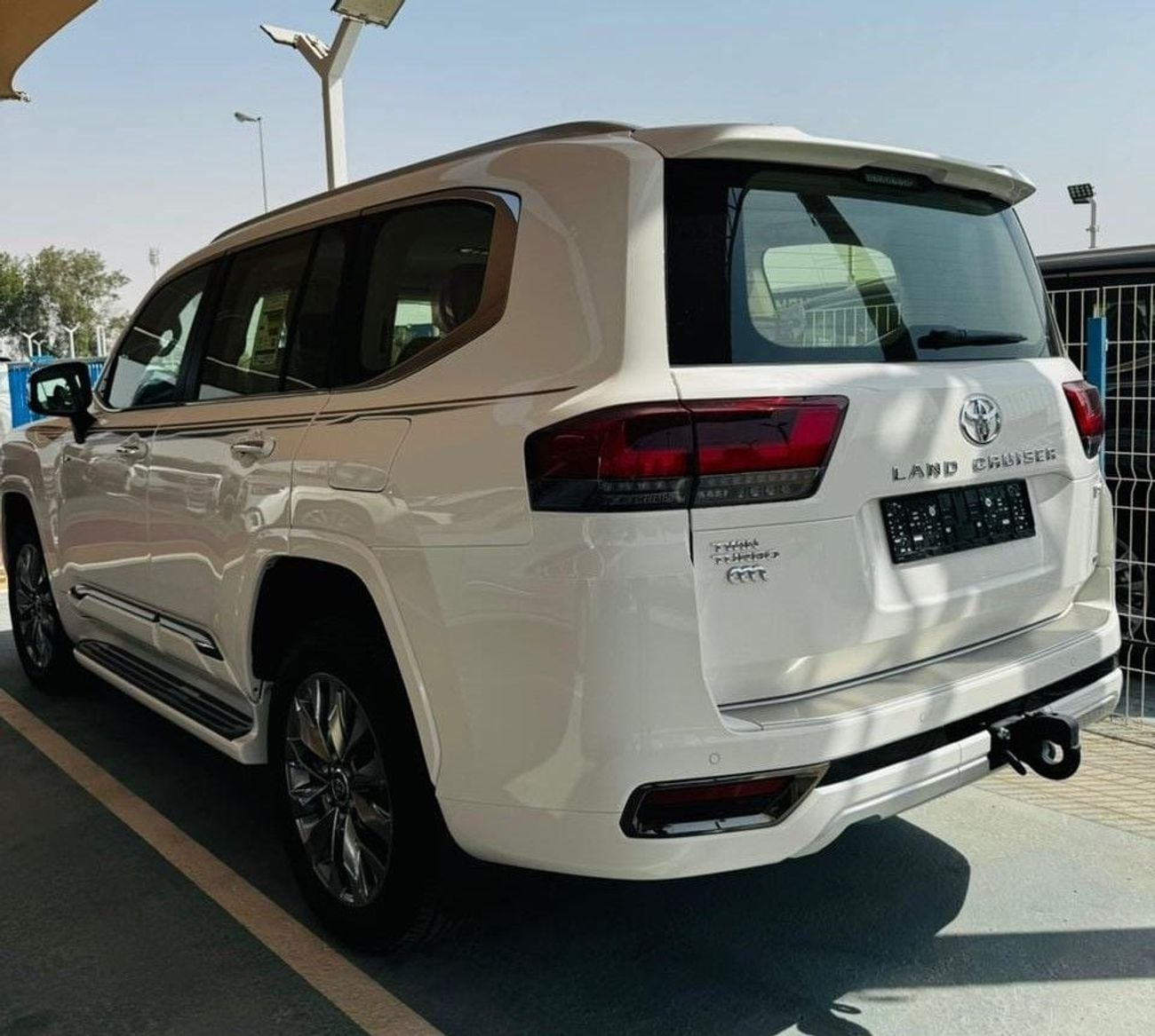 Toyota Land Cruiser VXR Brand New 2026 Toyota Land Cruiser VXR | -HYBRID-GCC Specs