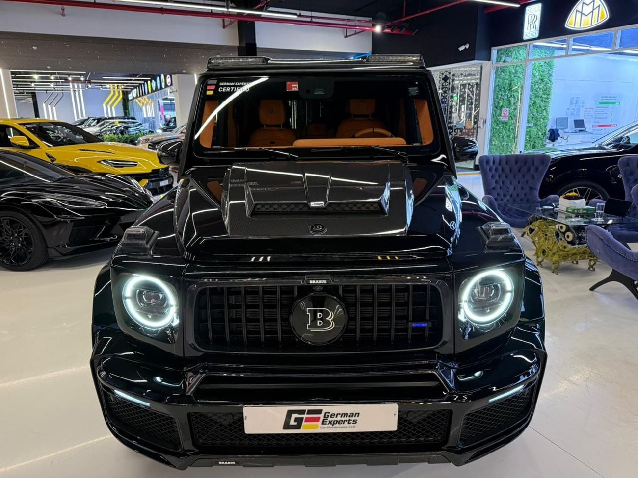 مرسيدس بنز G 63 AMG برابوس G800 سيارة G63 برابوس 800 موديل 2021 - طقم برابوس الأصلي - سجل صيانة كامل