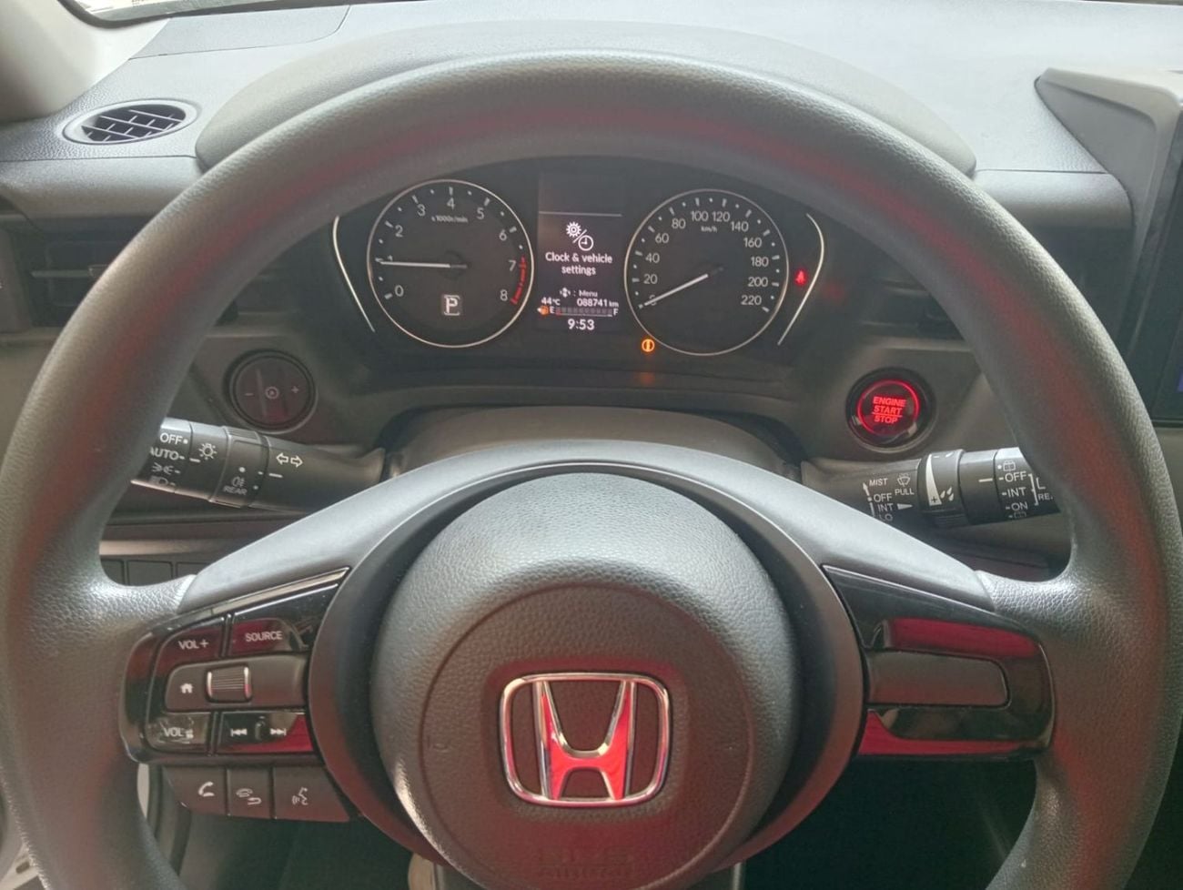 هوندا HRV DX هوندا HRV 2023 LX، سجلات صيانة كاملة، بدون رسوم خفية، ملكية نظيفة، إمكانية ترتيب دفعة أولى 0%