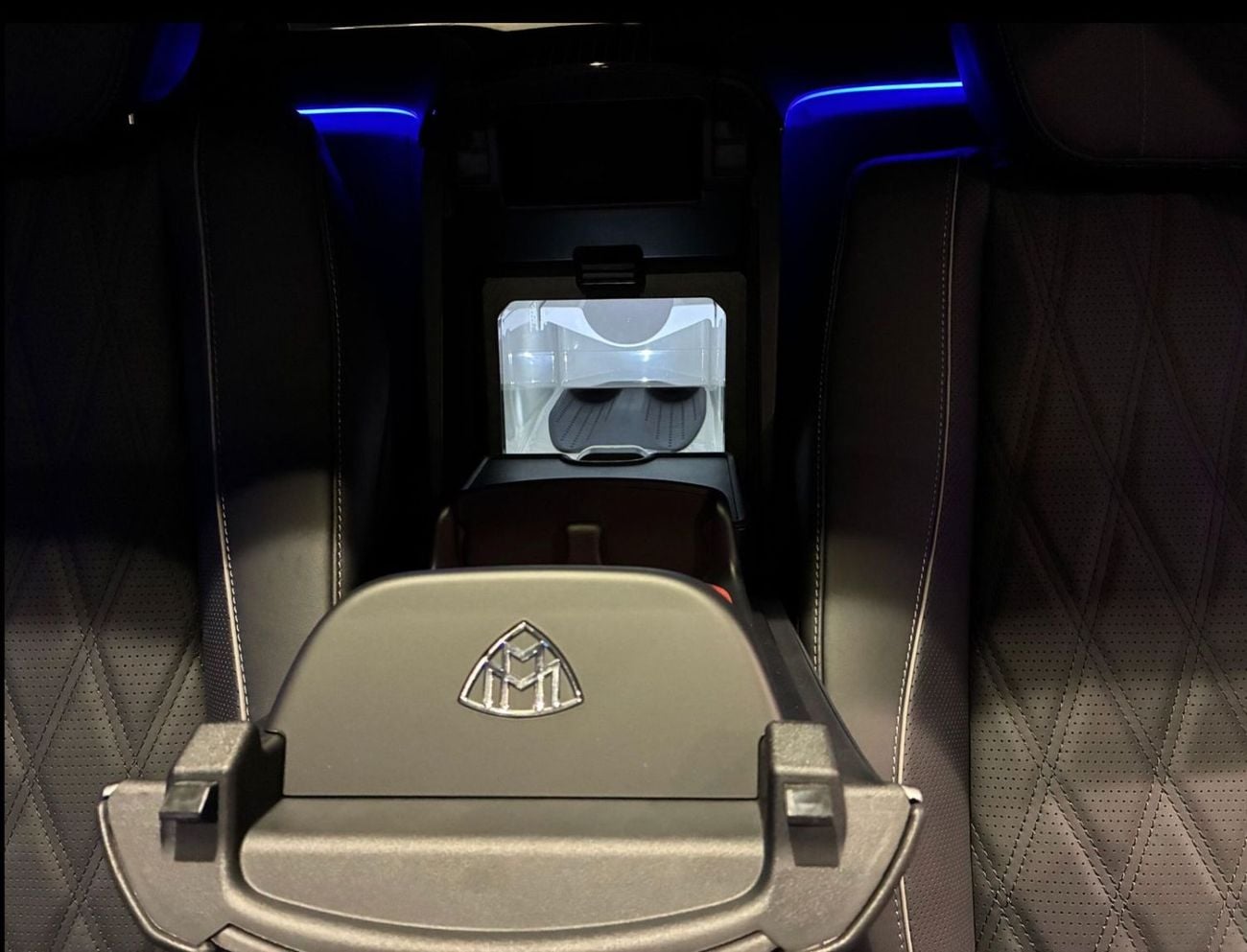 مرسيدس مايباخ gls600 مايباخ