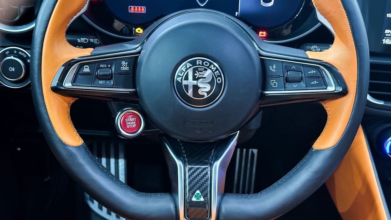 Alfa Romeo Giulia QUADRIFOGLIO (510HP) | Ex-Demo Car | 2025 | Gargash Warranty & Service Package