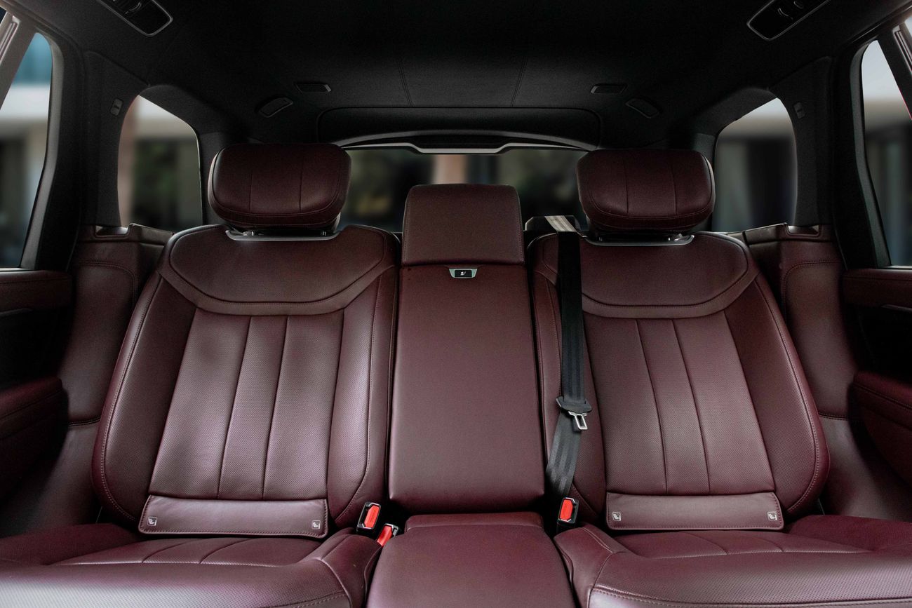 لاند روفر رينج روفر AUTOBIOGRAPHY P530 Range Rover Autobiography | 9,596 P.M | 0% Downpayment | P530 V8!