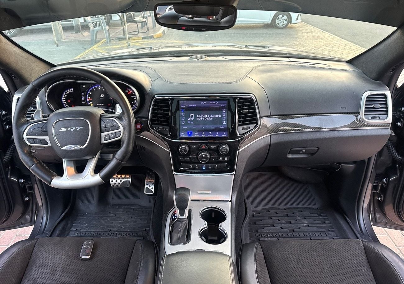 Jeep Grand Cherokee SRT