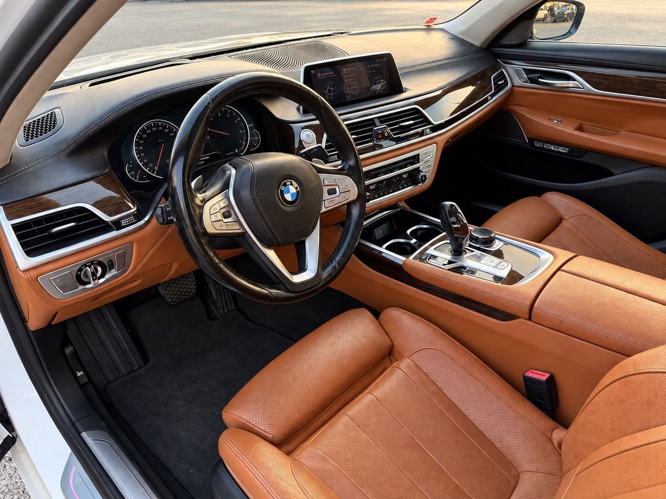 BMW 740Li PURE EXCELLENCE