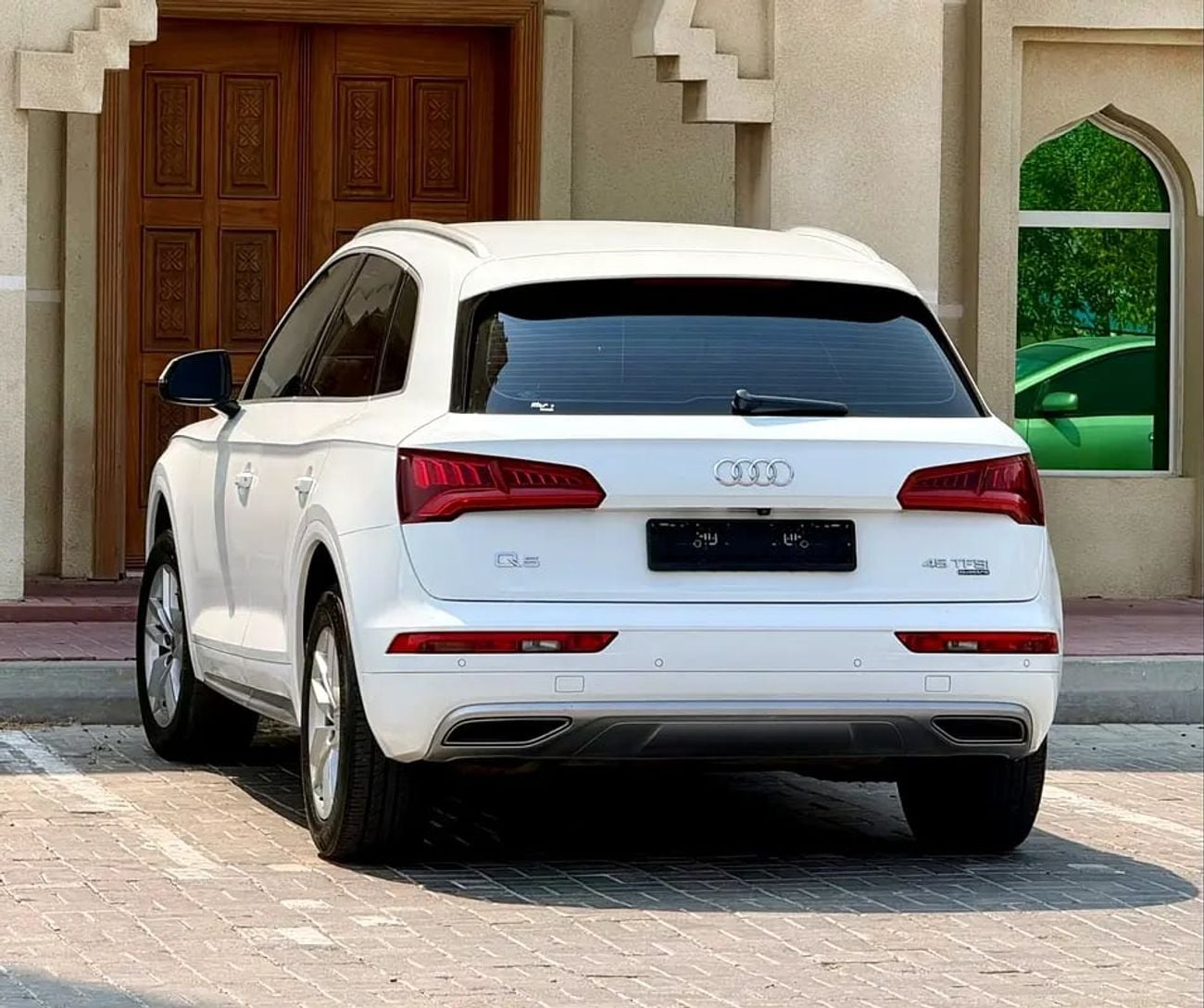 أودي Q5 45 TFSI اودي خليجي بحالة ممتازة 45 TFSI quattro GCC Specs