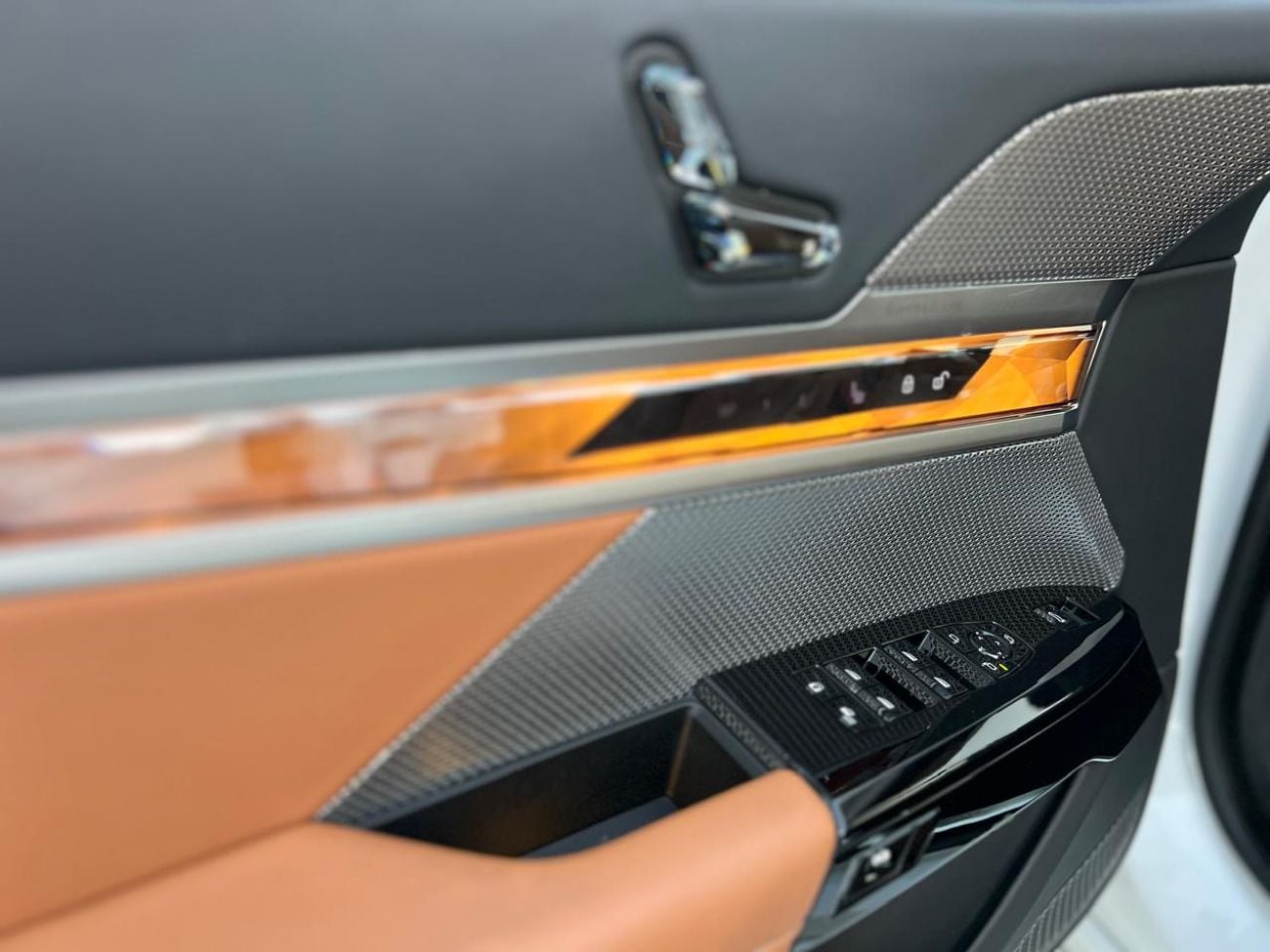 BMW 735i EXCELLENCE