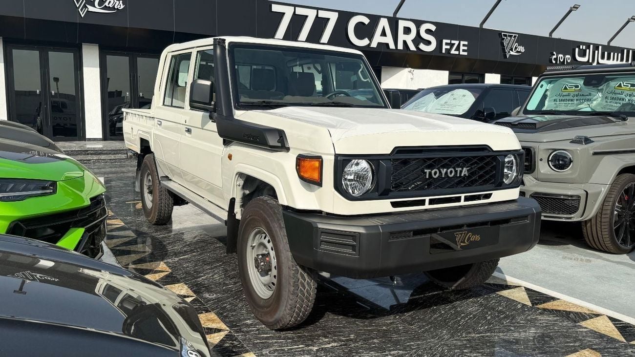 Toyota Land Cruiser Pick Up PICK-UP LC 79 DOUBLE CABIN 2.8L DIESEL - M/T - 2025