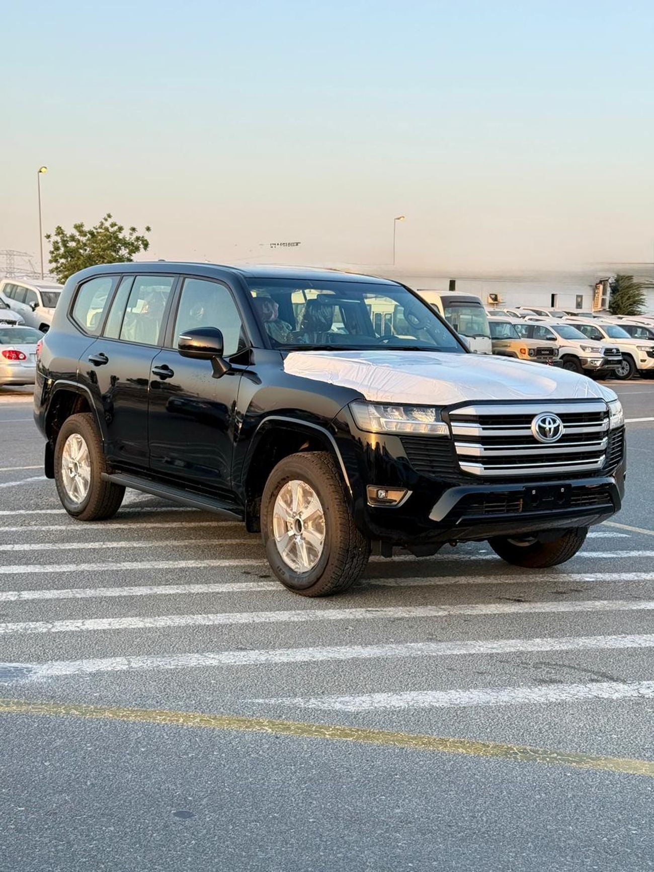 Toyota Land Cruiser GXR Toyota Land Cruiser GXR 4.0L 2026 Standard