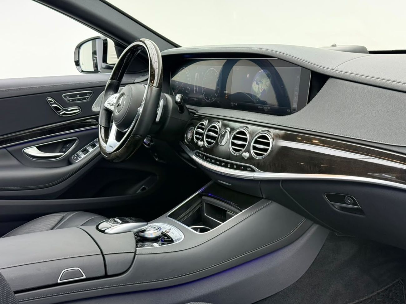 Mercedes Benz S450 AMG 2018 Mercedes Benz S450 AMG, Service History, Fully Loaded, Excellent Condition, Japanese