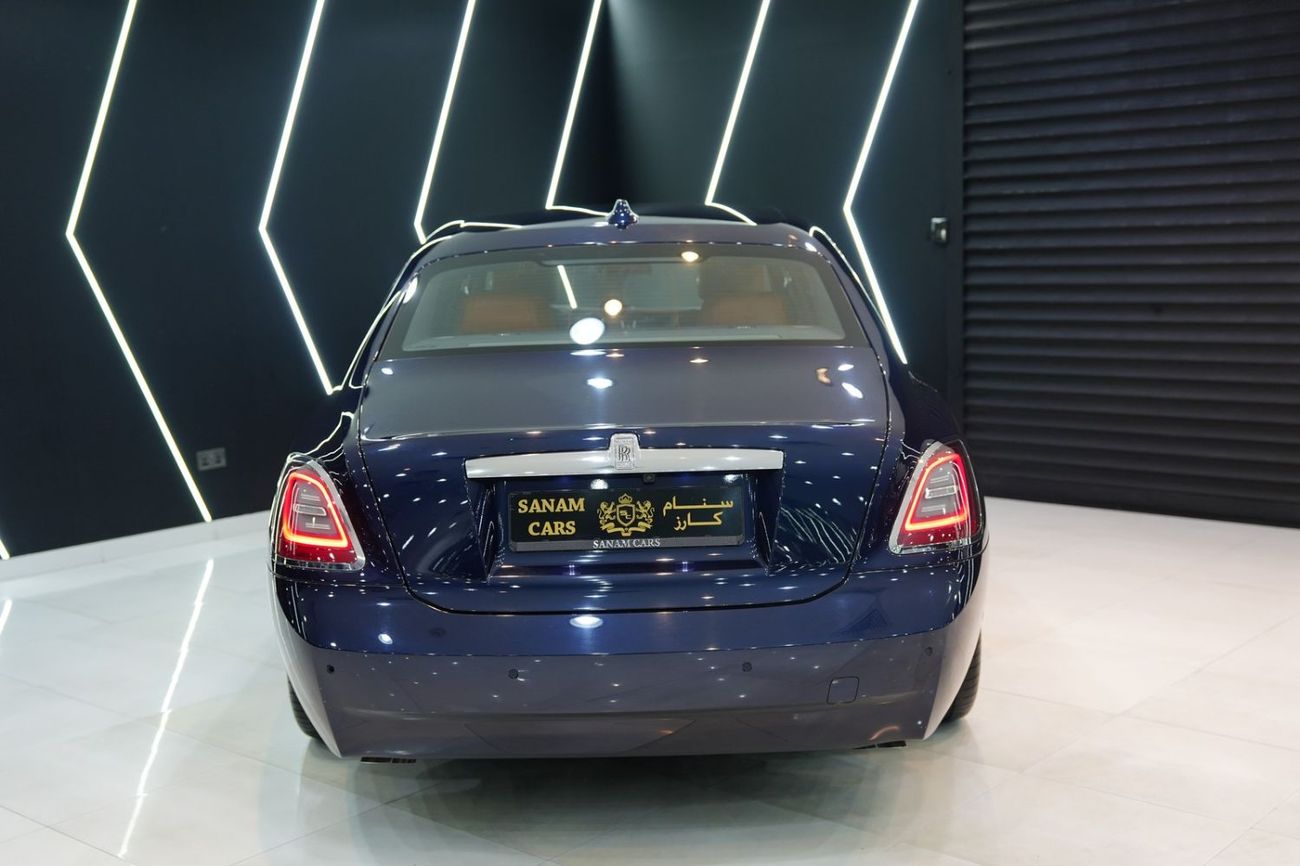 Rolls Royce Ghost EWB 2024 Rolls-Royce EWB, Rear Entertainment, Illuminated Grille, Starlight, Dealer Warr + Serv!!
