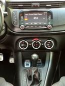 ألفا روميو جوليتا Stunning Mid Option | GCC Specs | Well Maintained