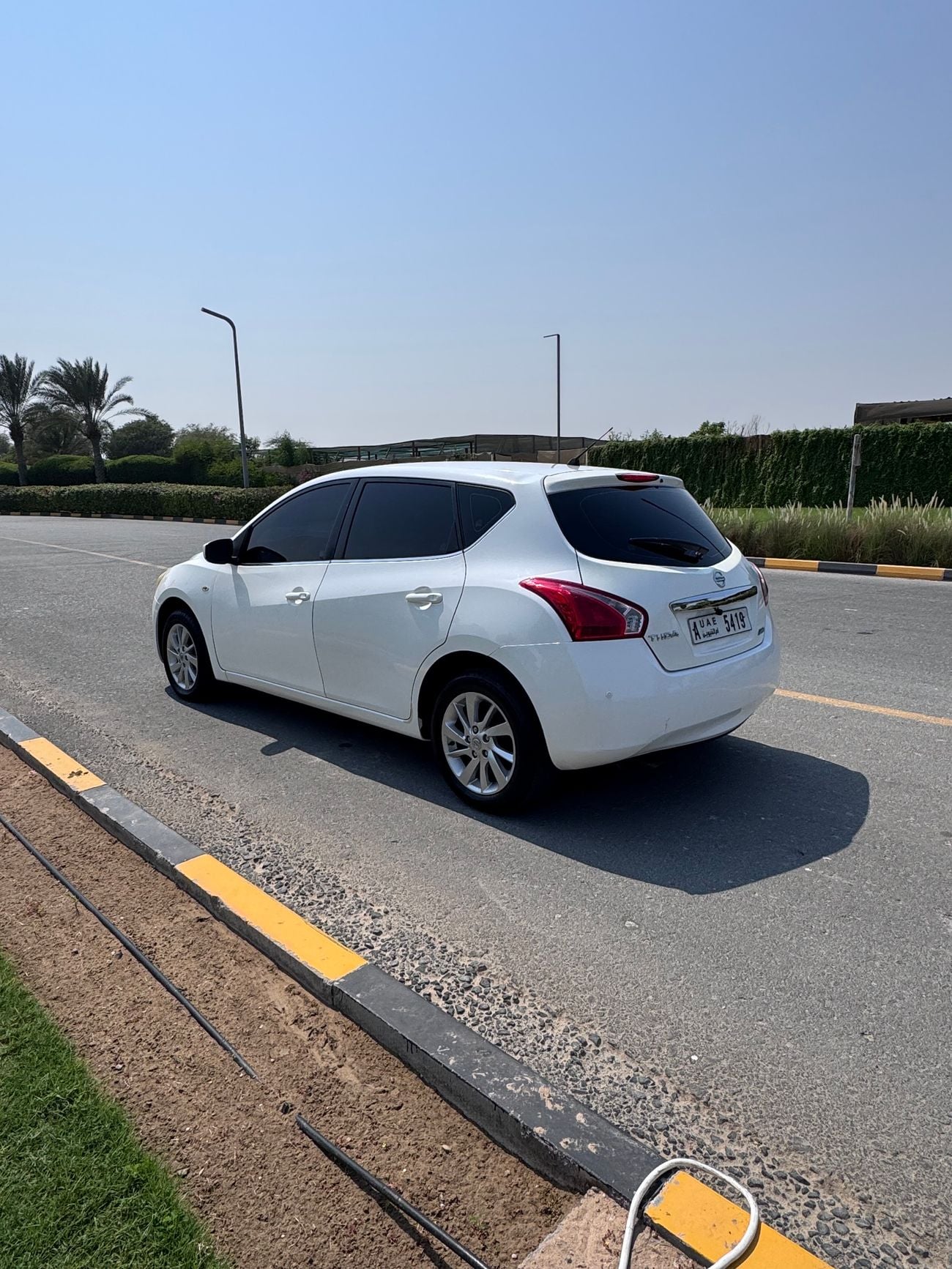 Nissan Tiida S