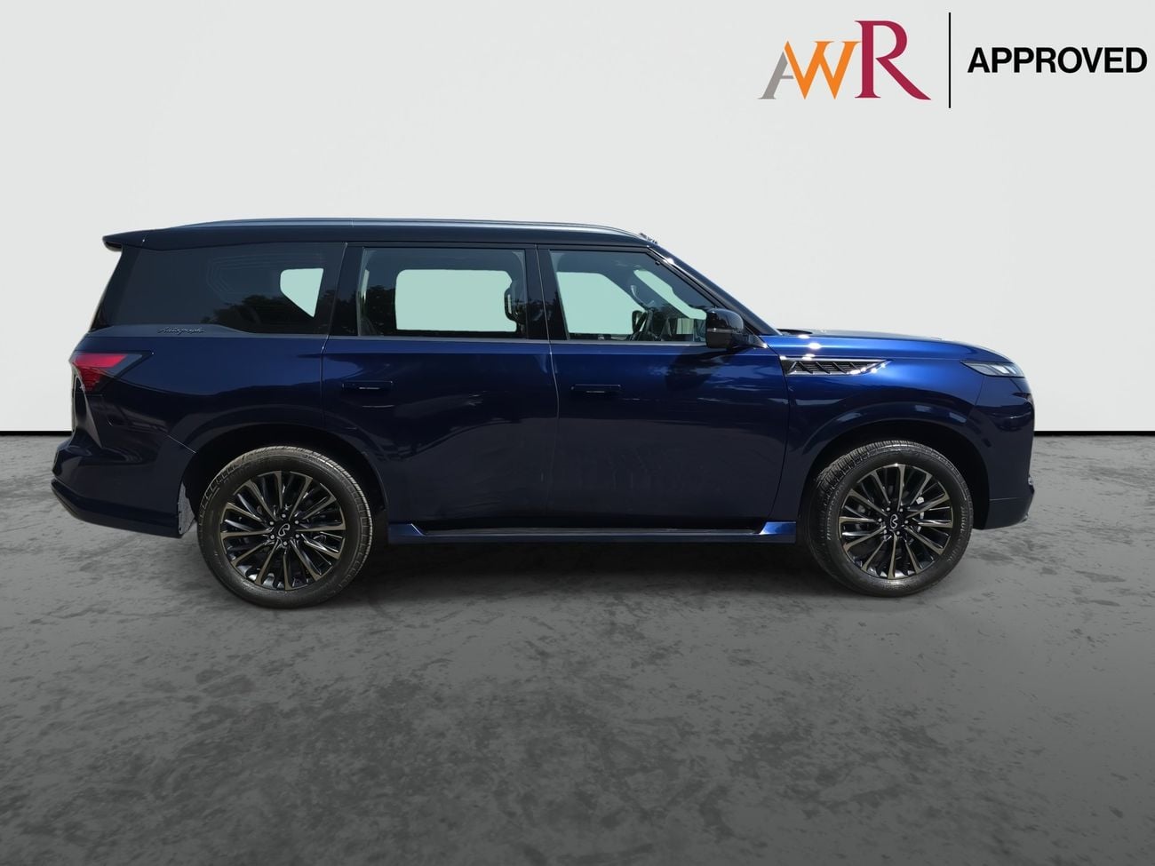 Infiniti QX80 2.0