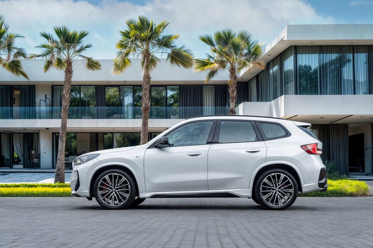 بي أم دبليو M240i X1 M35i xDrive | 3,917 P.M | 0% Downpayment | BMW Warranty & Service