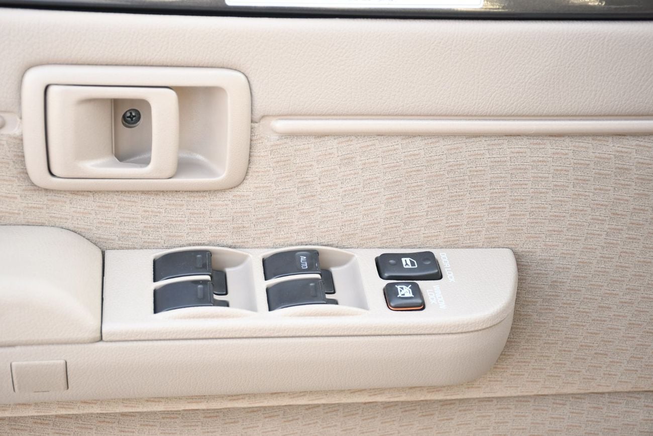 Toyota Land Cruiser 70 LC76 LX 2026 Toyota Land Cruiser 76 Series 4.0L Automatic Petrol full option