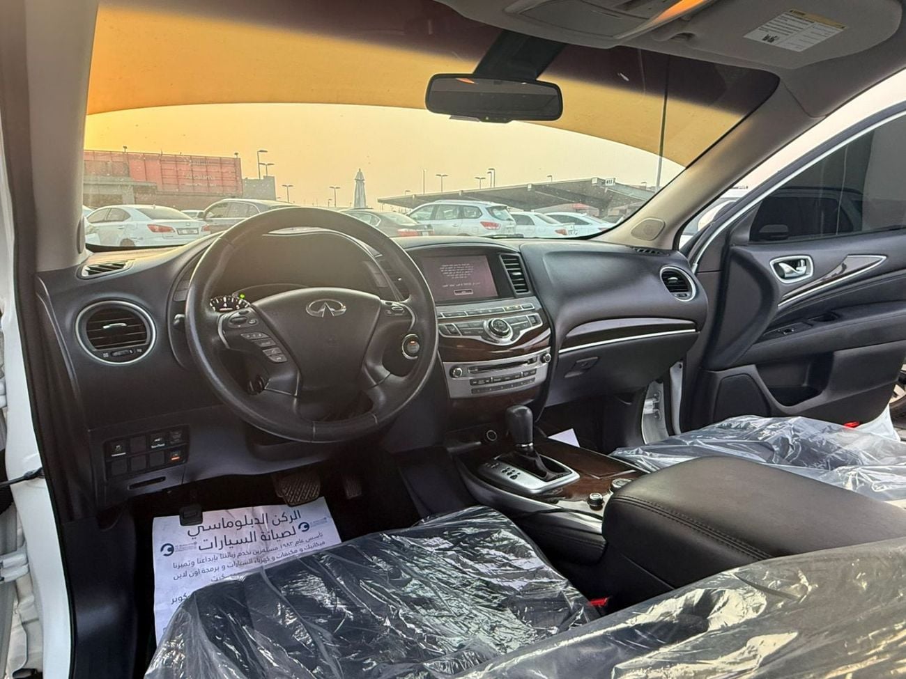 Infiniti QX60 PREMIUM panoramic sunroof, excellent condition, 4x4