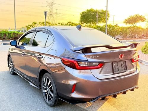 Honda City LX Sport GCC Specs