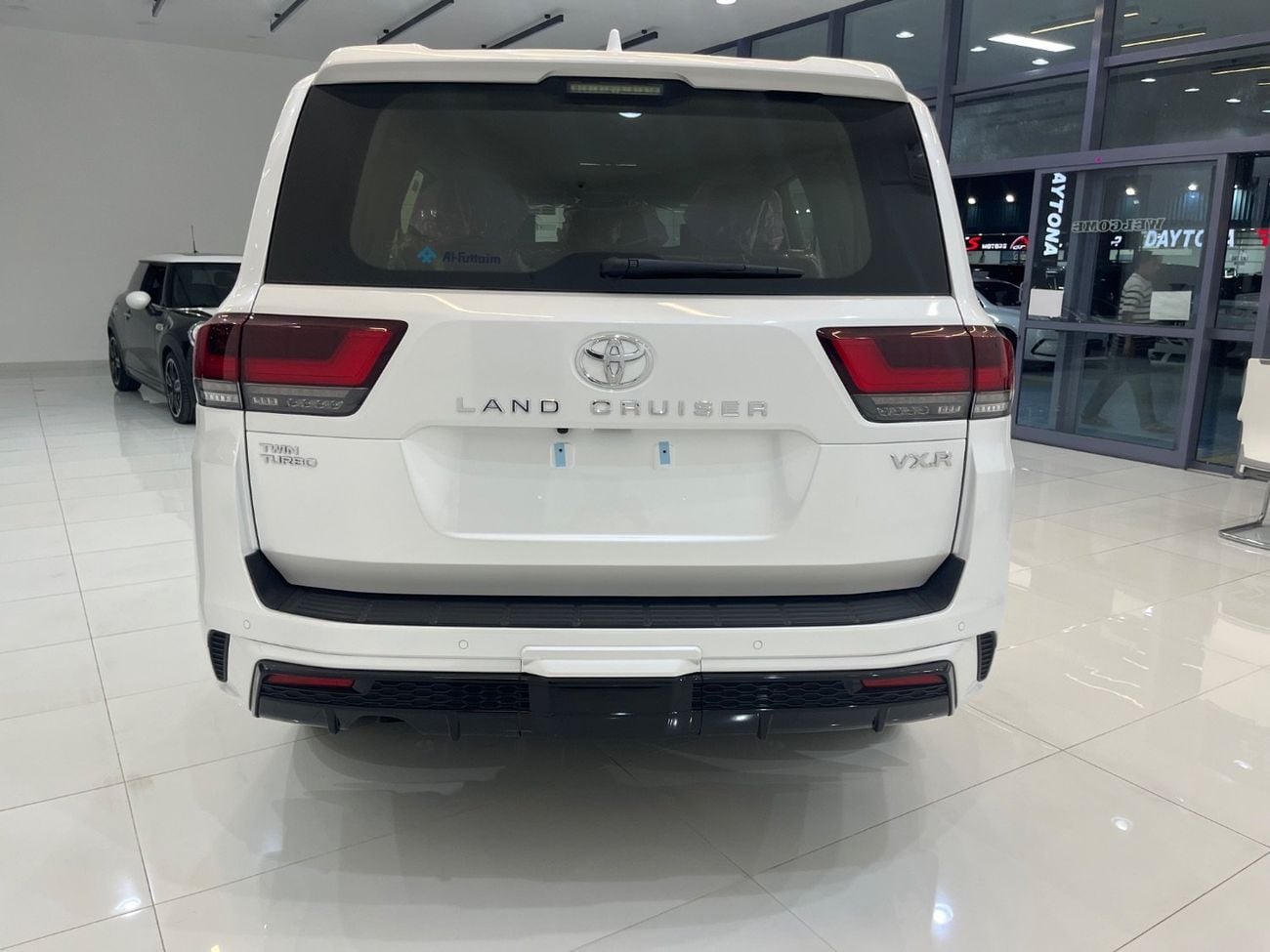 Toyota Land Cruiser VXR