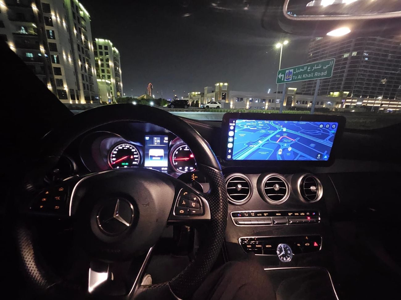 مرسيدس بنز C 300 ستاندارد STANDARD