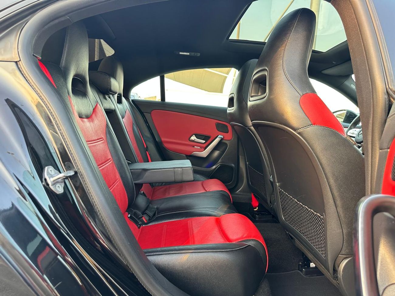 Mercedes Benz CLA35 AMG 4M PREMIUM PLUS