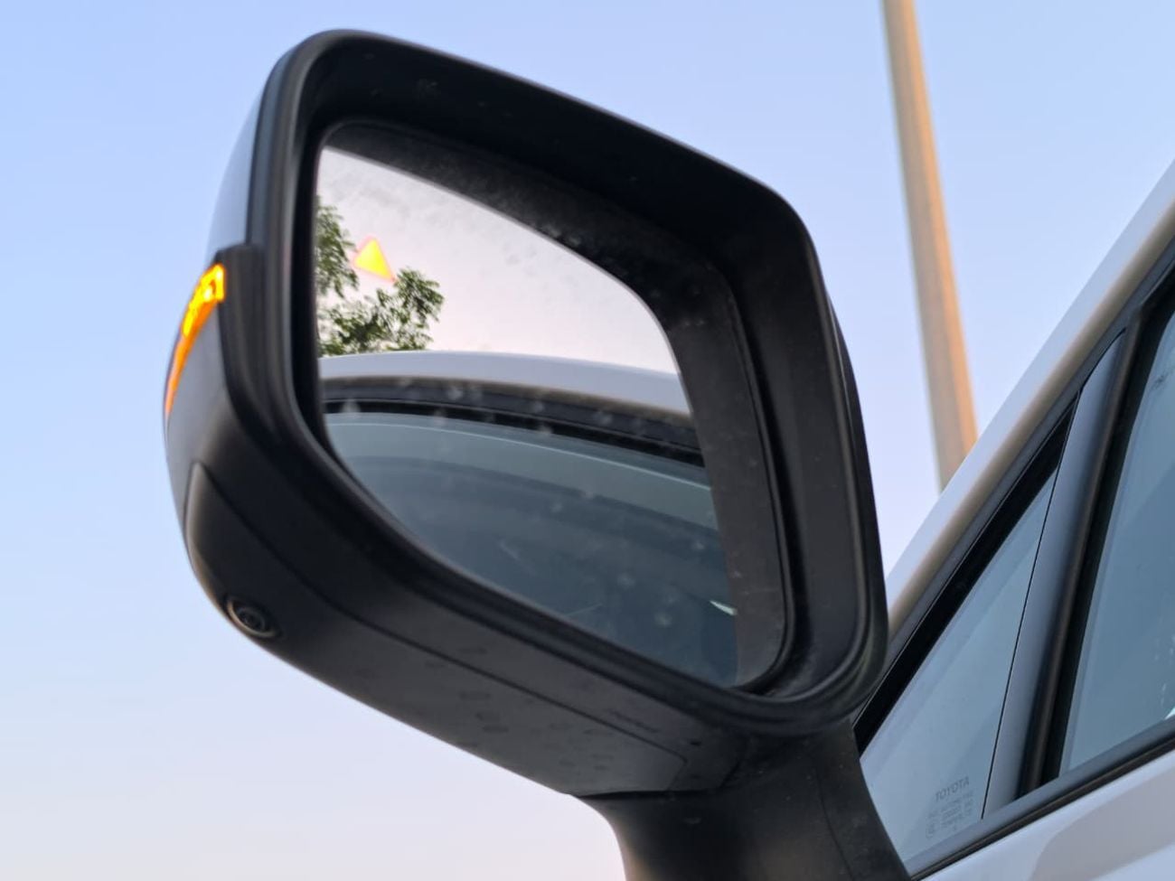 تويوتا راف ٤ XLE 2.0L Petrol 4WD 2026 Chinese Specs