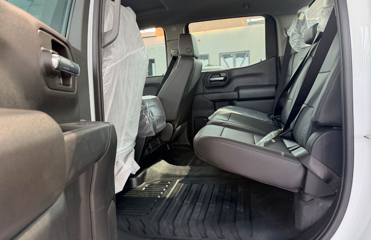 Chevrolet Silverado 1500 RST V8 5.3L AWD GCC Specification
