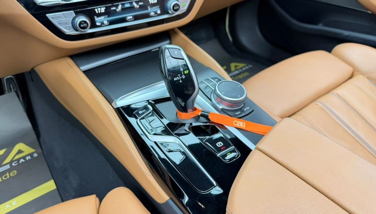بي أم دبليو 540i M SPORT كومفورت