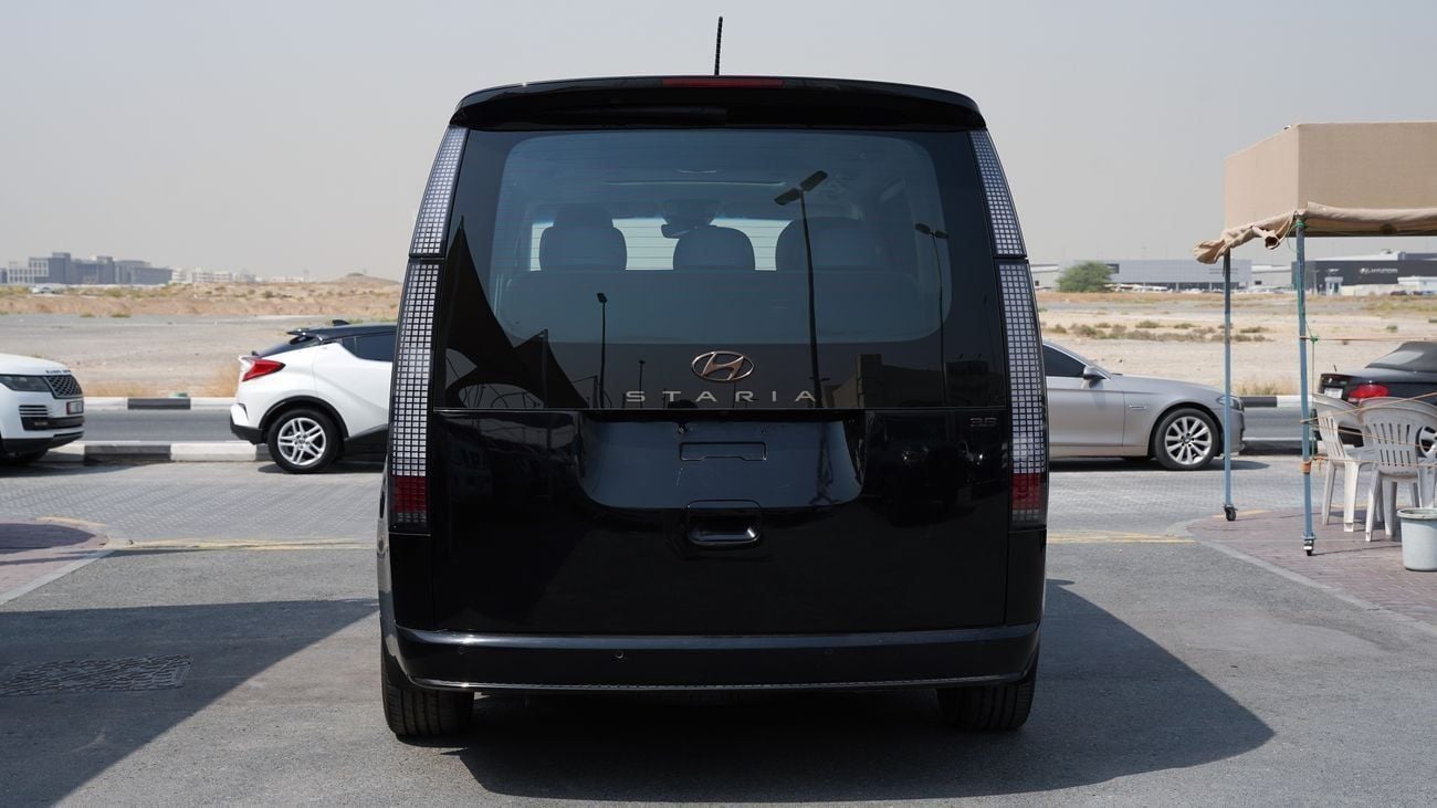هيونداي ستاريا LUXURY