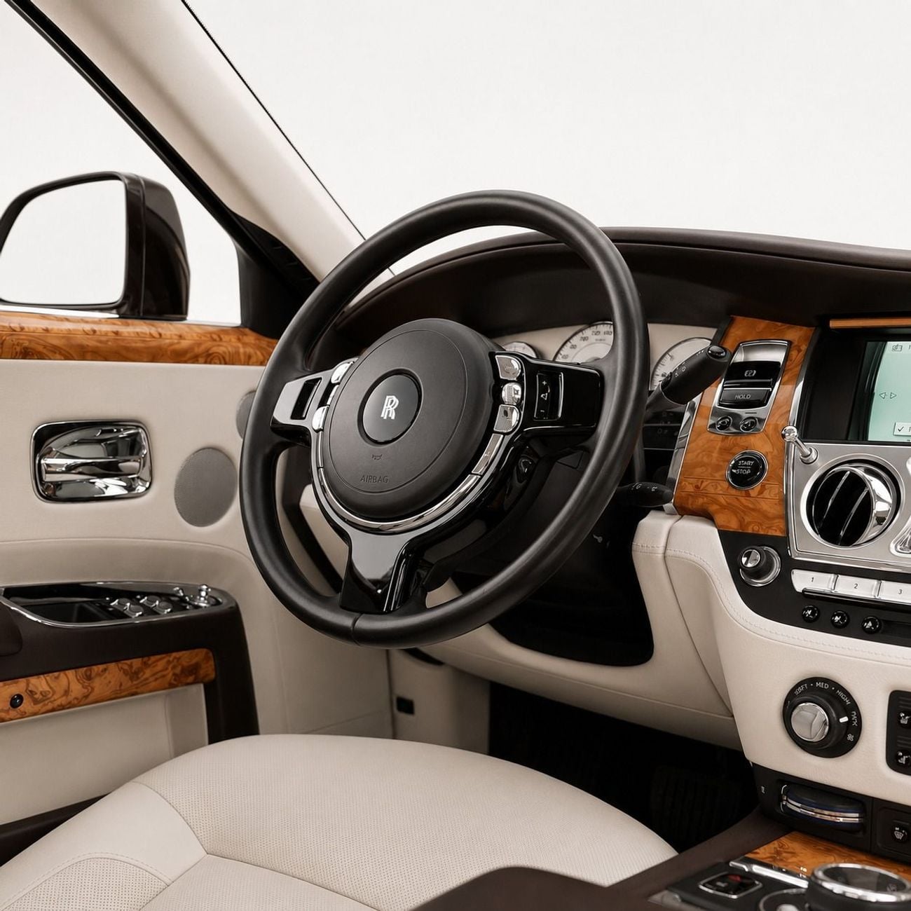 رولز رويس جوست STANDARD 309,950 CASH • 0% Downpayment • Rolls-Royce Ghost • 1 Year Warranty
