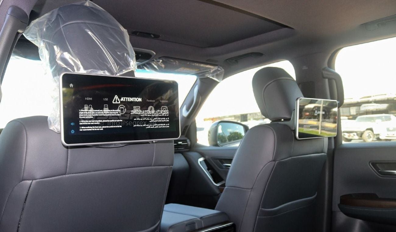 Toyota Land Cruiser GXR LC300 4.0L Petrol 4WD 6A/T | GCC Specs | Export only
