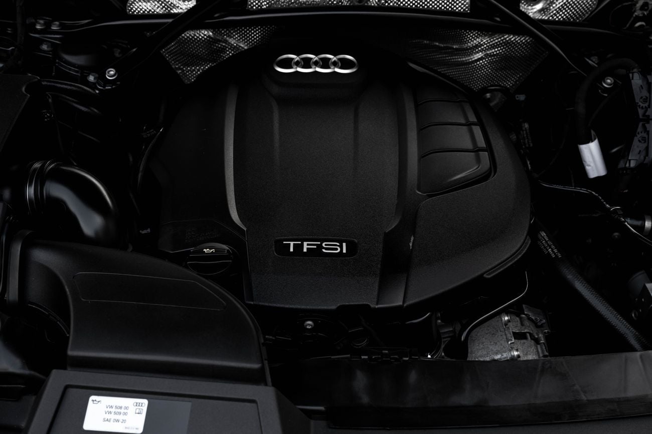 أودي Q5 45 TFSI Quattro Q5 45 TFSI Quattro | 2,096 P.M | 0% Downpayment | Audi Warranty!