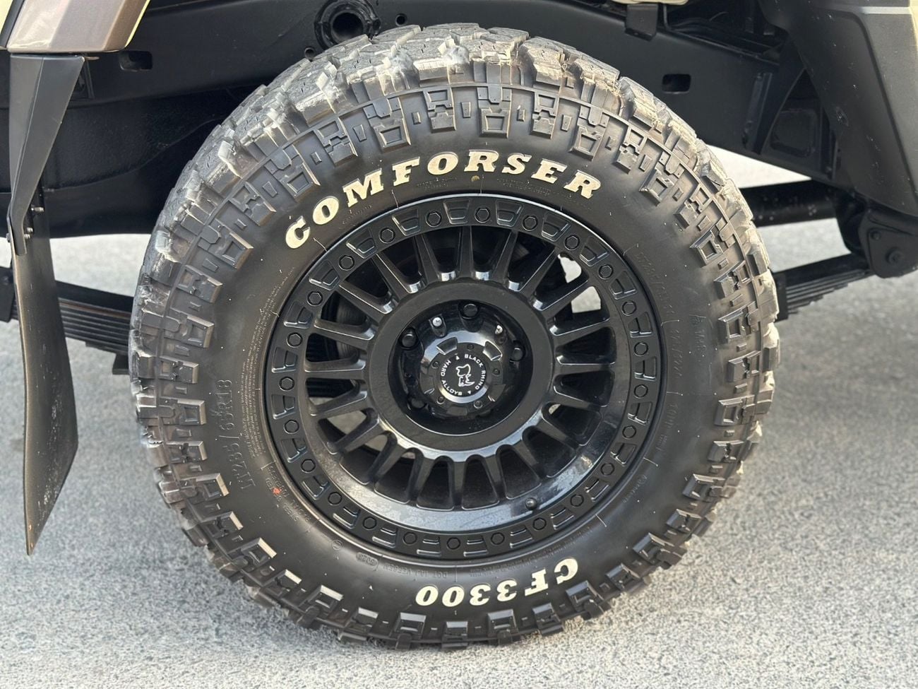 تويوتا لاند كروزر بيك آب LAND CRUISER PICKUP, FACE LIFTED TO 2024 MODEL DIESEL V8 RHD