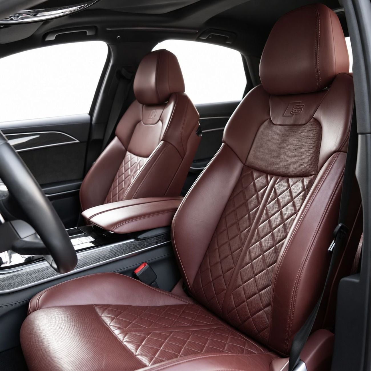 Audi S8 STANDARD AED 3,449 P.M • 0% Downpayment • Audi S8 • 1 Year Warranty