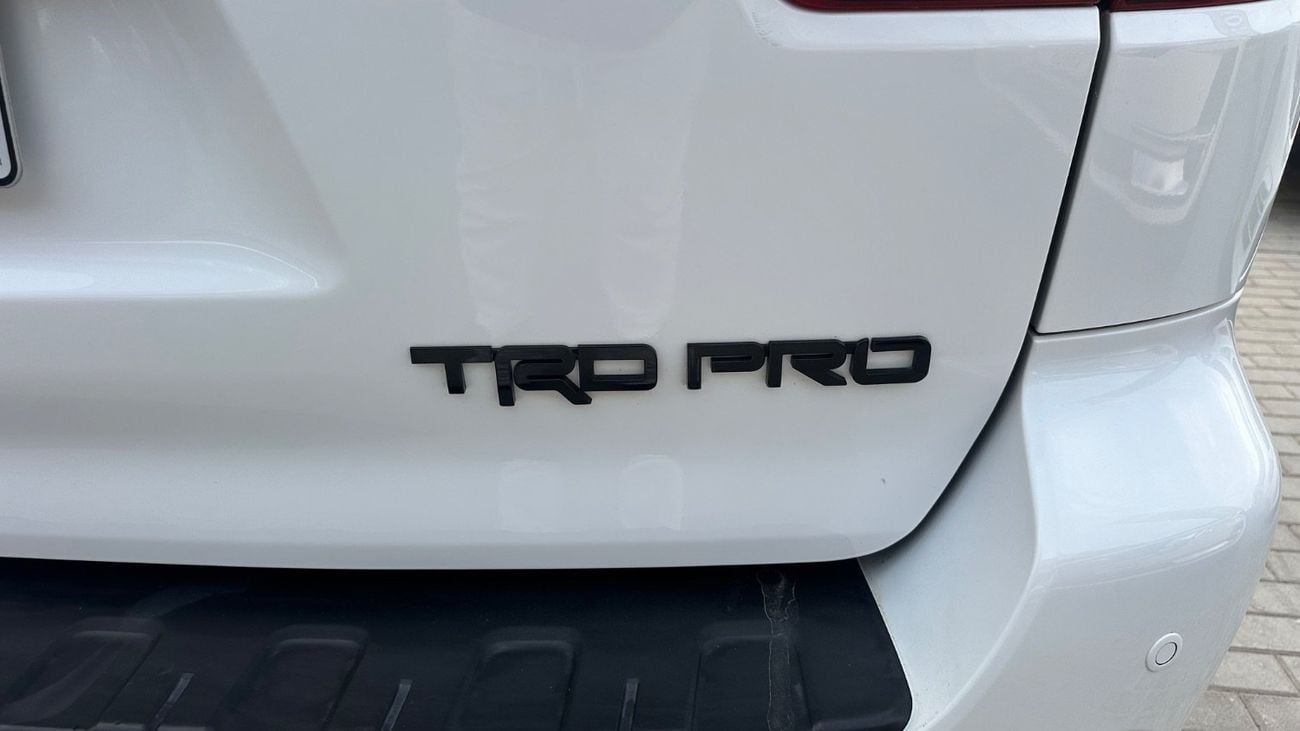 Toyota Sequoia