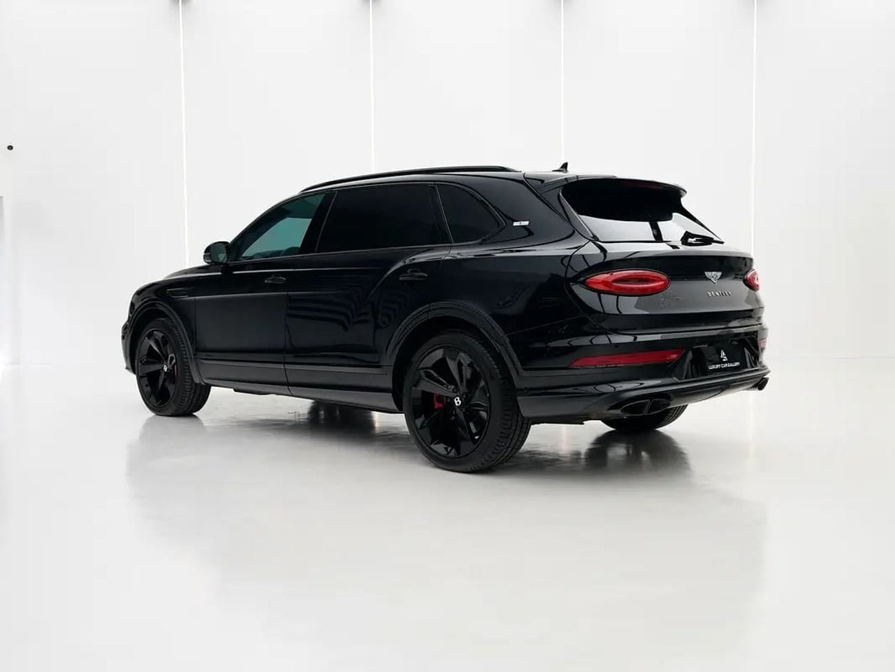 بنتلي بينتايجا AZURE EDITION | EXTENDED WHEELBASE | TOURING SPECIFICATION