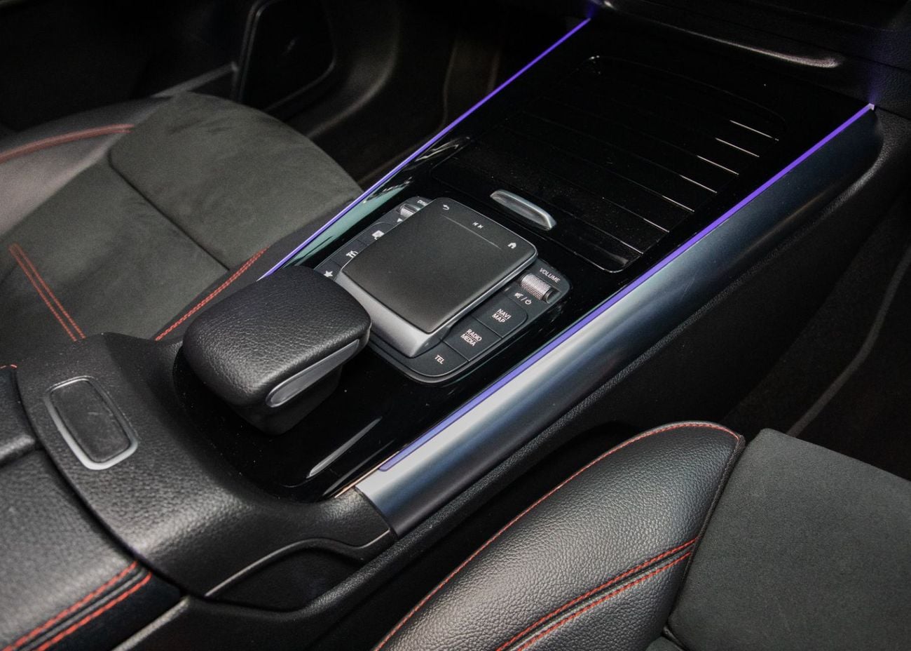 Mercedes Benz EQA 350 PREMIUM 4MATIC