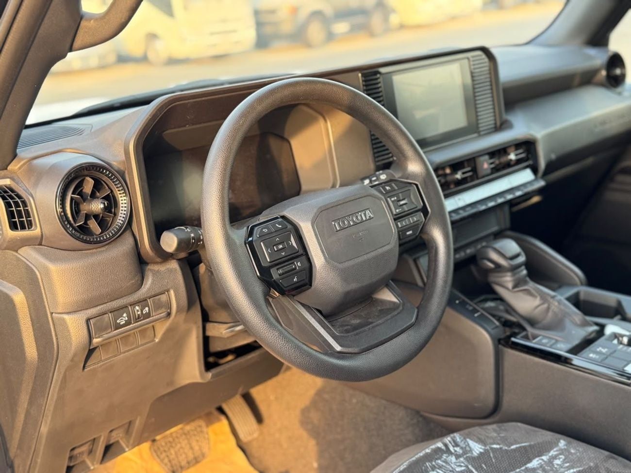 Toyota Land Cruiser EXR BASIC 2.4L PTR 2025