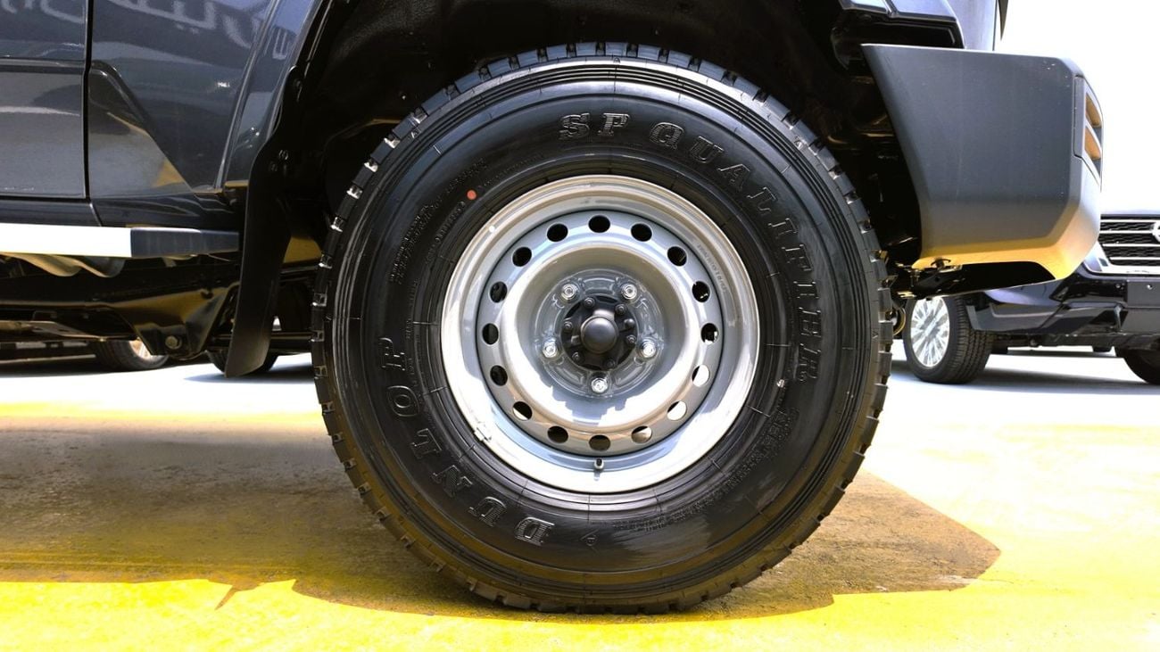 Toyota Land Cruiser 70
