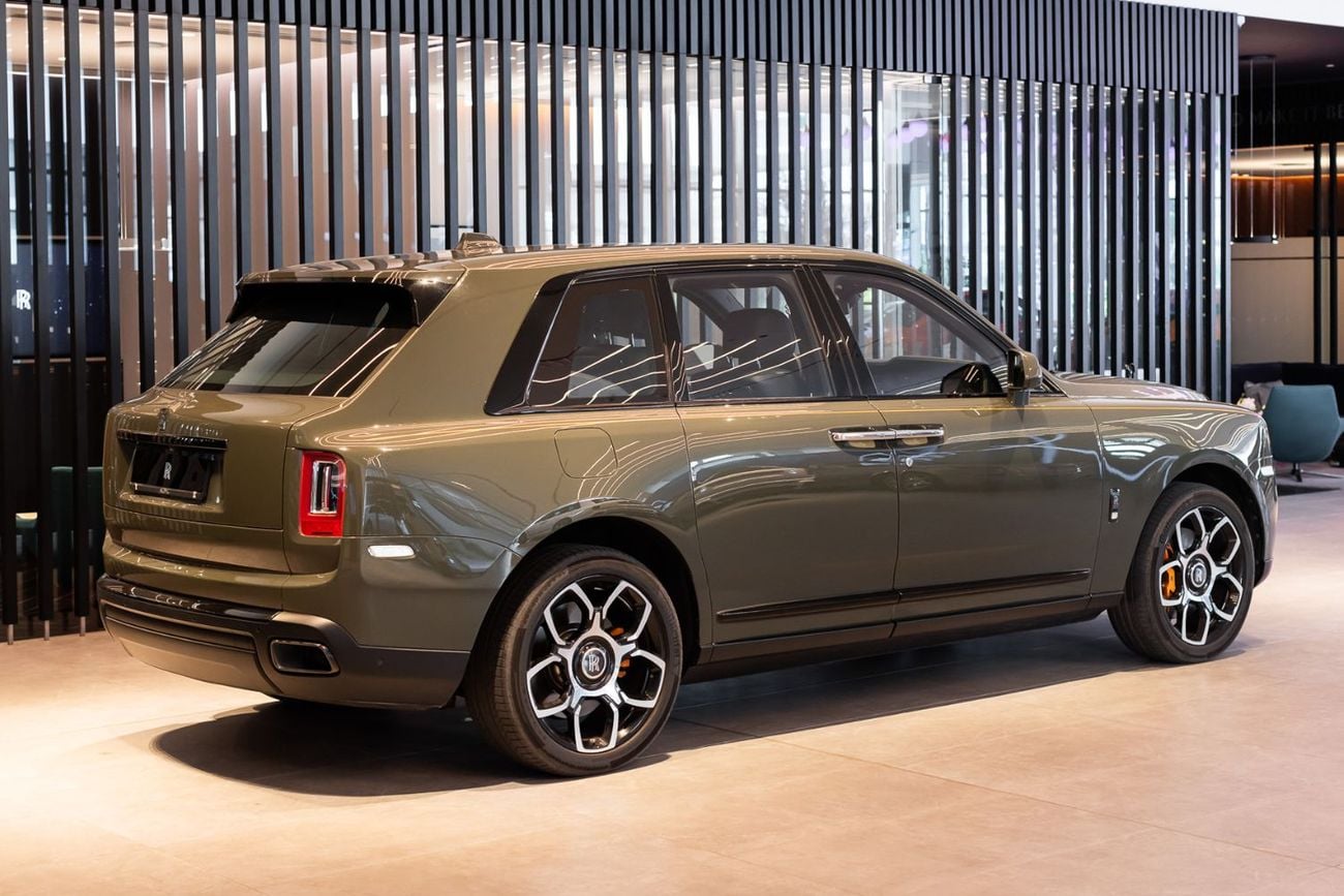 Rolls Royce Cullinan BLACK BADGE
