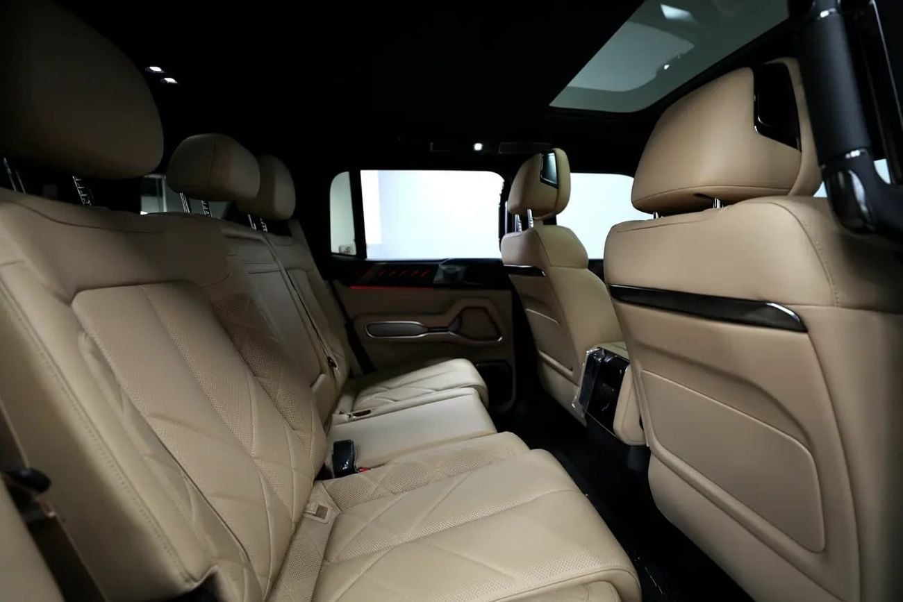 BYD Leopard 8 FLAGSHIP BYD Leopard 8 | Warranty 3 Years | AED 3,600 monthly |