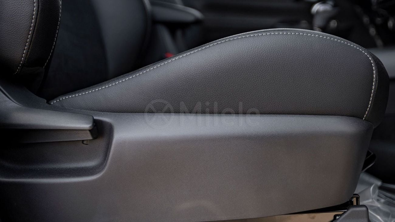 Toyota Hilux GR SPORT