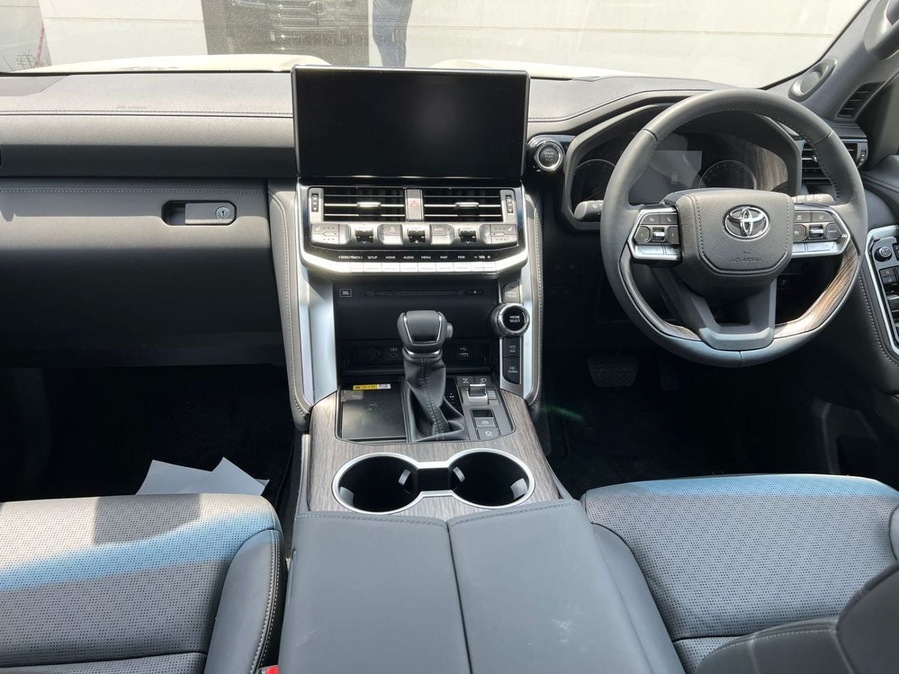 Toyota Land Cruiser VXR Right Hand Drive Toyota LC300 Diesel 3.3L | RHD