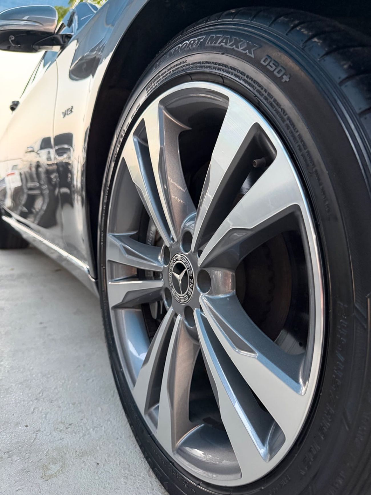 Mercedes Benz S600 LWB V12