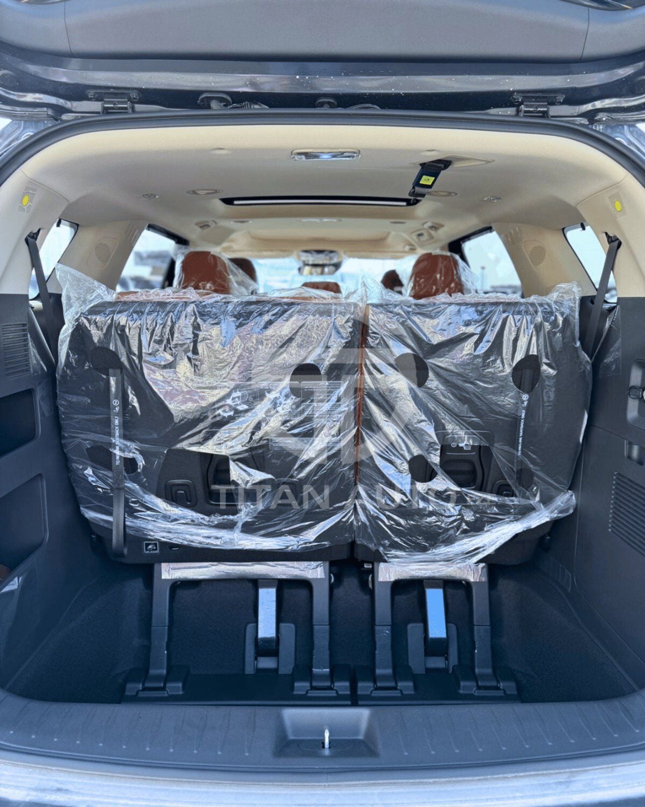 كيا كارنيفال LX KIA CARNIVAL 3.5L 2025 MODEL