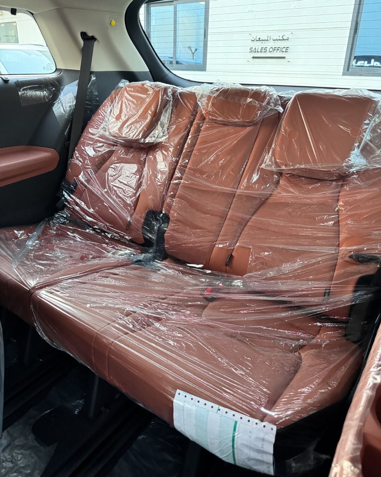 Kia Carnival KIA CARNIVAL 3.5L PETROL - GCC Specs 2027 MODEL - ( 2026 production date)