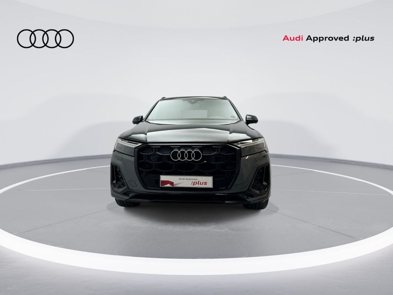 أودي Q7 45 TFSI S-LINE سيارة رياضية متعددة الاستخدامات S line 45 TFSI quattro بقوة 252 حصان الإصدار الأول (رقم المرجع: 1352