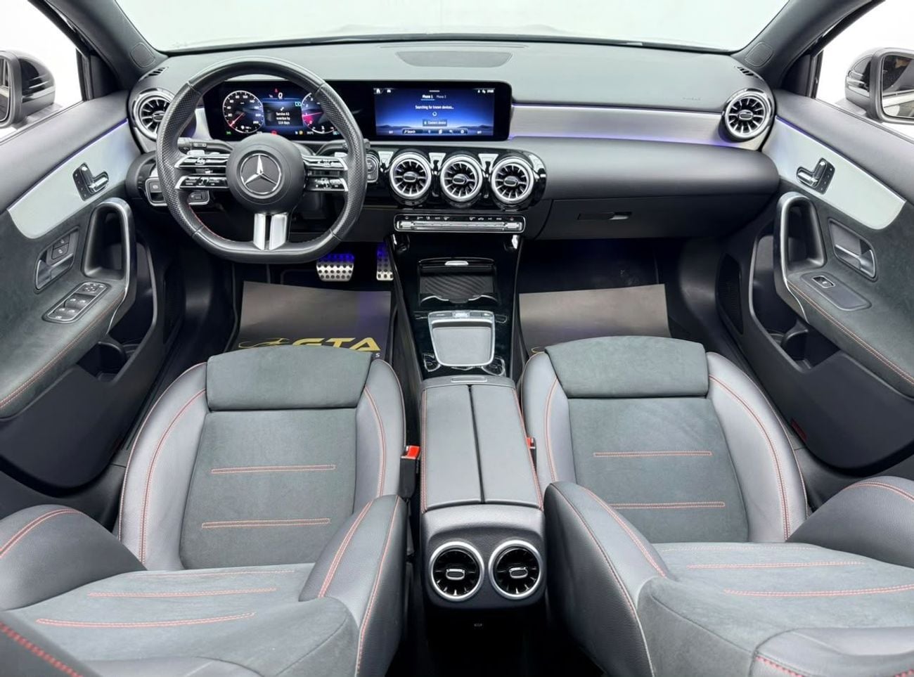 Mercedes Benz A200 PREMIUM 2023 Mercedes Benz A200, 2028 Mercedes Warranty, Full Mercedes Service History, Fully Loaded, GCC