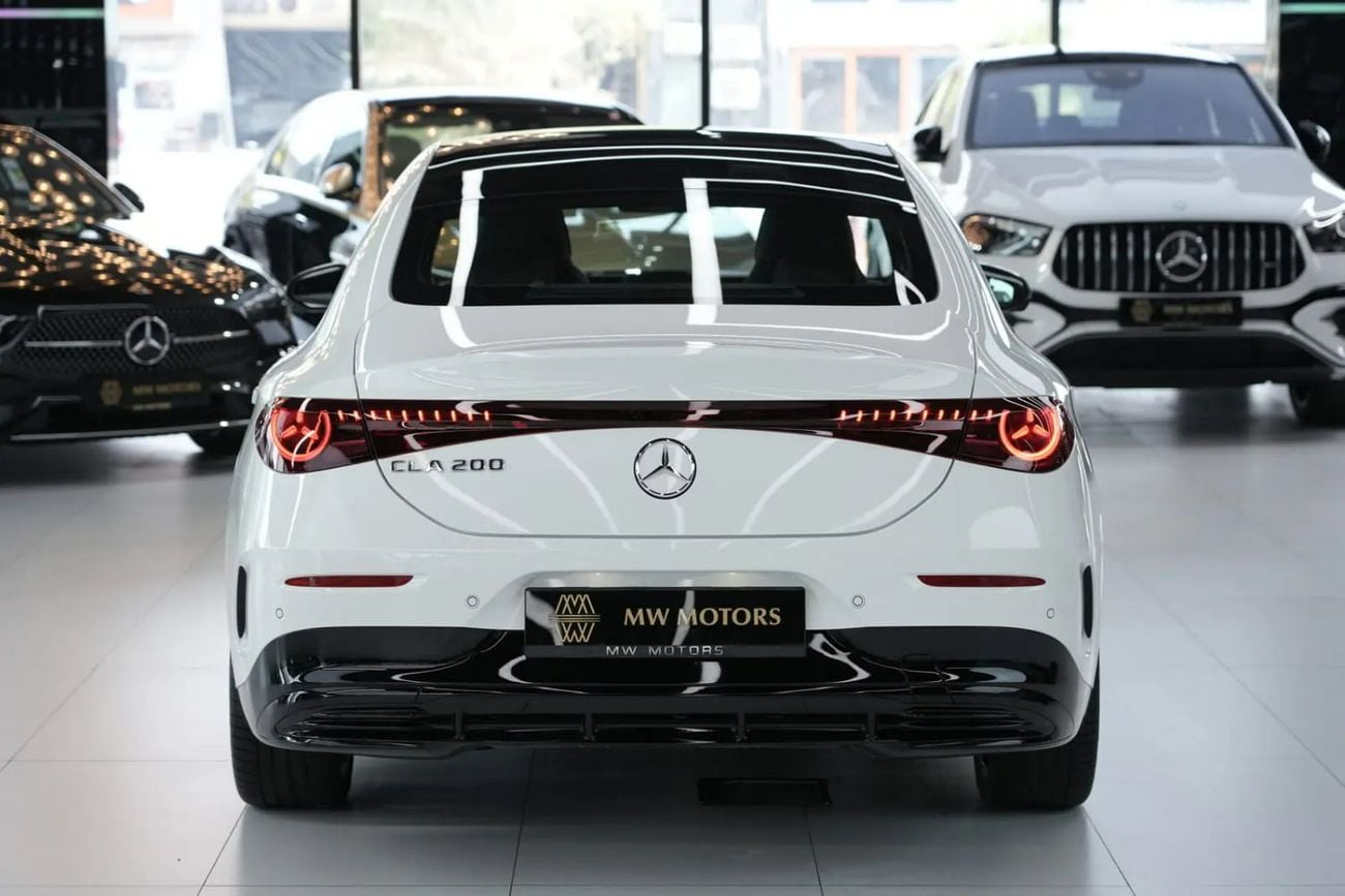 Mercedes Benz CLA 200