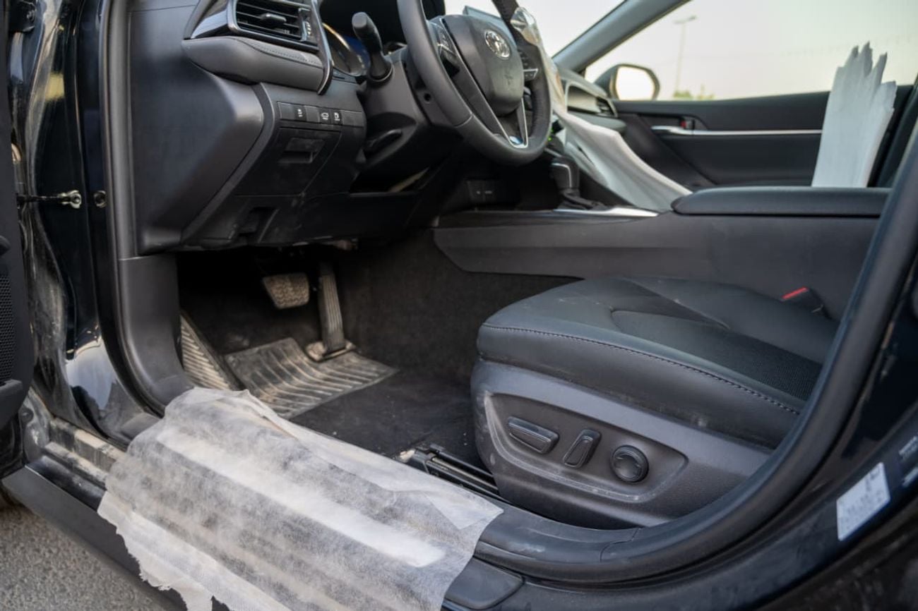 Toyota Camry GLE-X